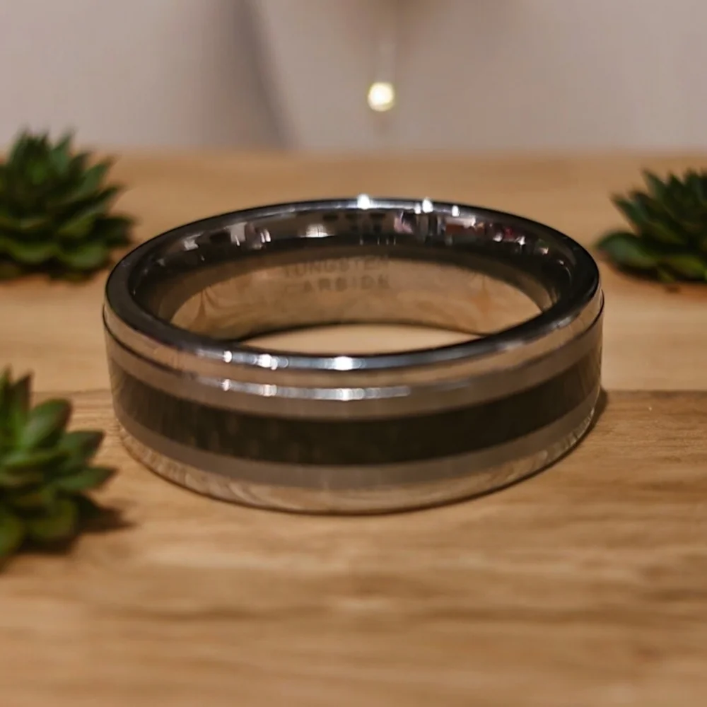 Men's tungsten carbide ring - Picture 2 of 4